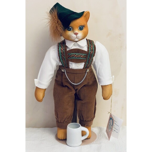 Goebel Carol Anne Musical Cat Doll 125th Anniversary Limited Edition Full Outfit - Picture 1 of 11